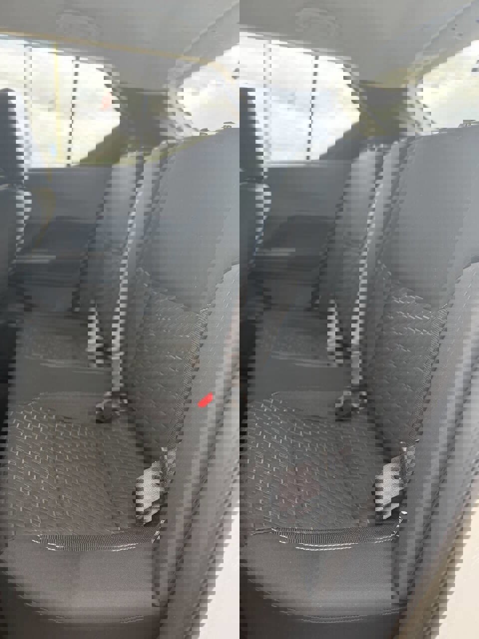 Used 2021 Nissan Kicks S FWD image 17