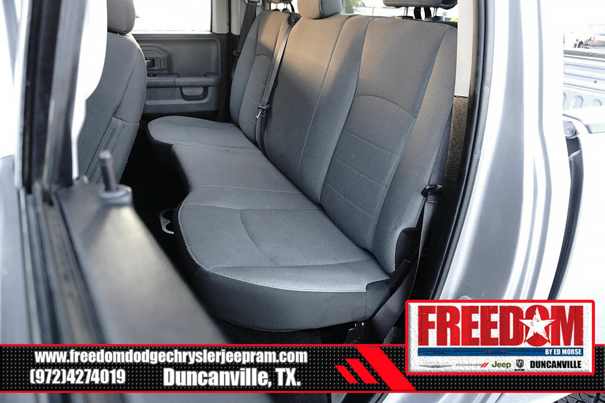 Used 2024 RAM 1500 Classic SLT AWD/4WD image 13