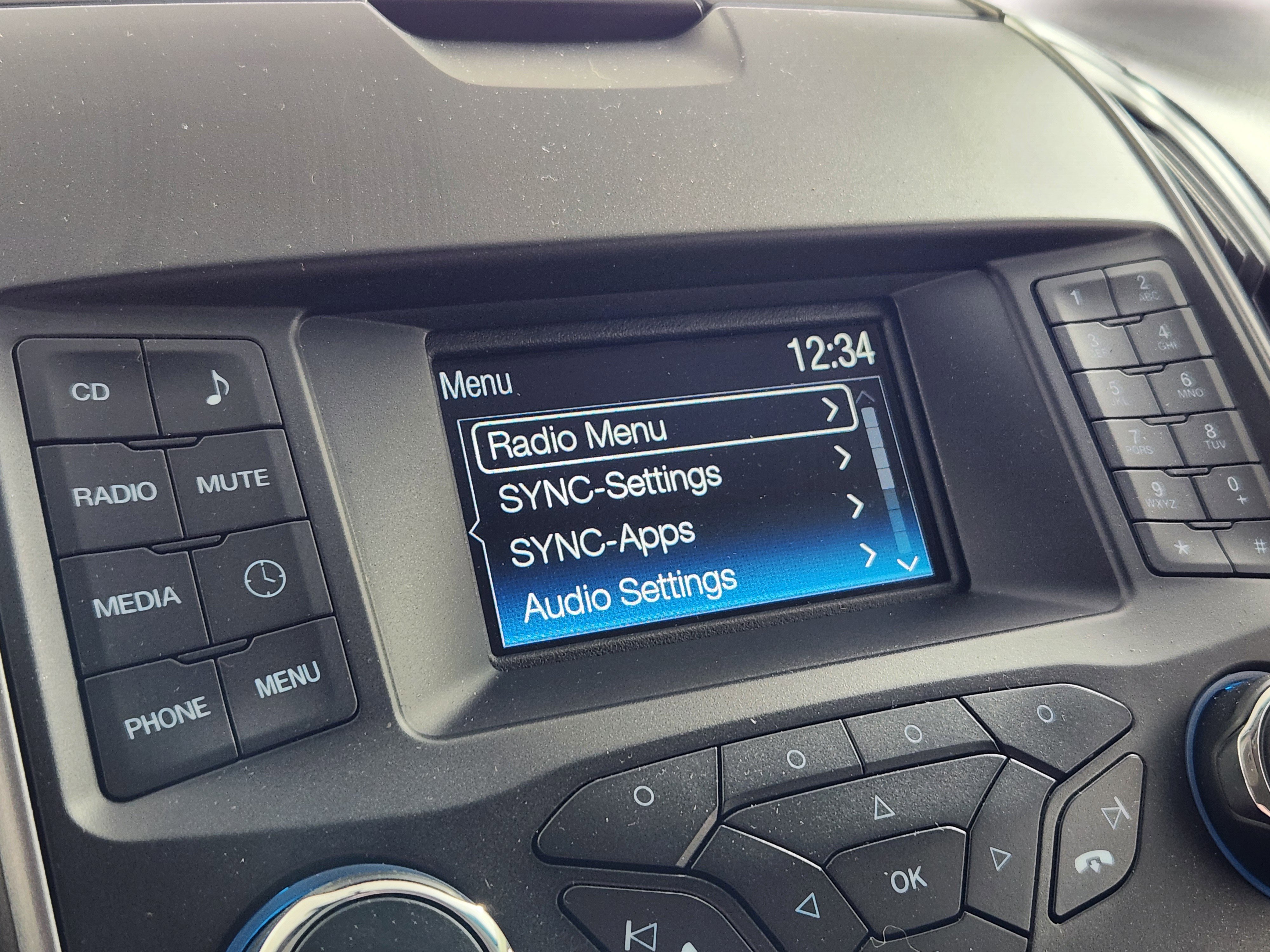 Used 2018 Ford Edge SE AWD/4WD image 23