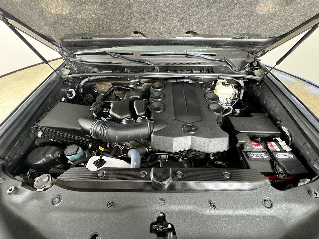 Certified 2019 Toyota 4Runner TRD Off-Road Premium AWD/4WD image 26