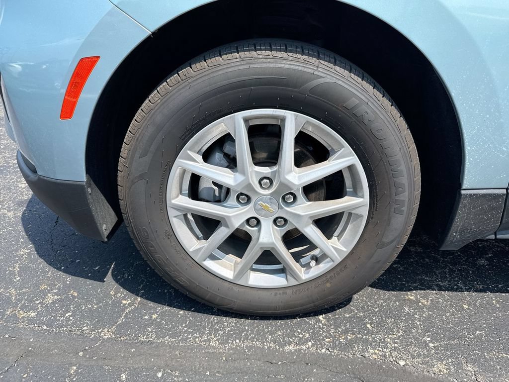 Used 2022 Chevrolet Equinox LT FWD image 10