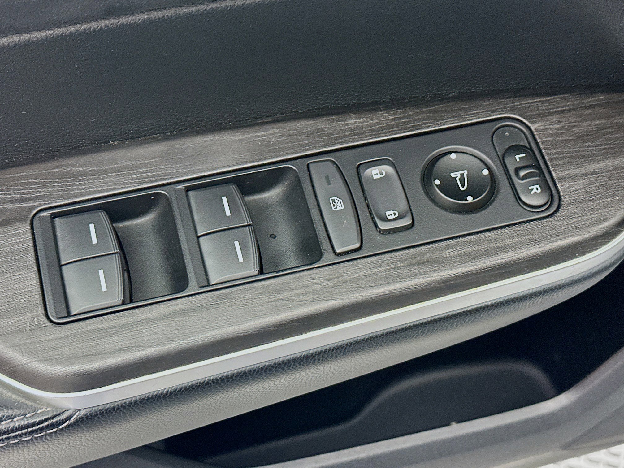 Used 2018 Honda Clarity Touring image 15