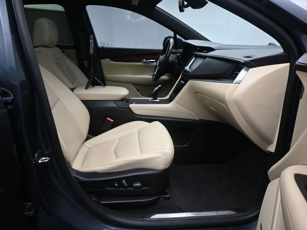 Used 2019 Cadillac XT5 Luxury image 6