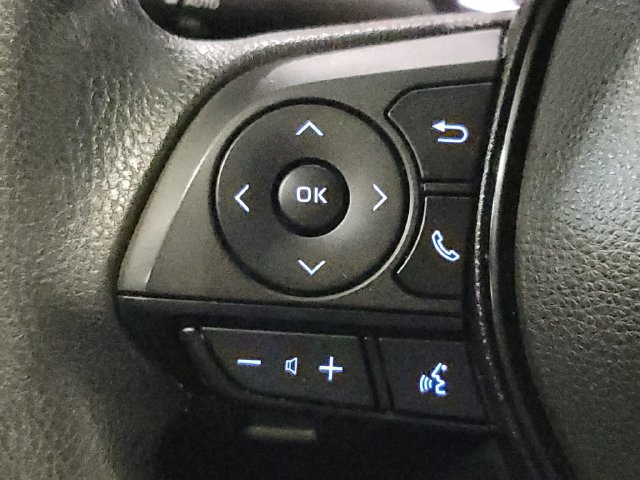 Used 2022 Toyota Corolla LE FWD image 31