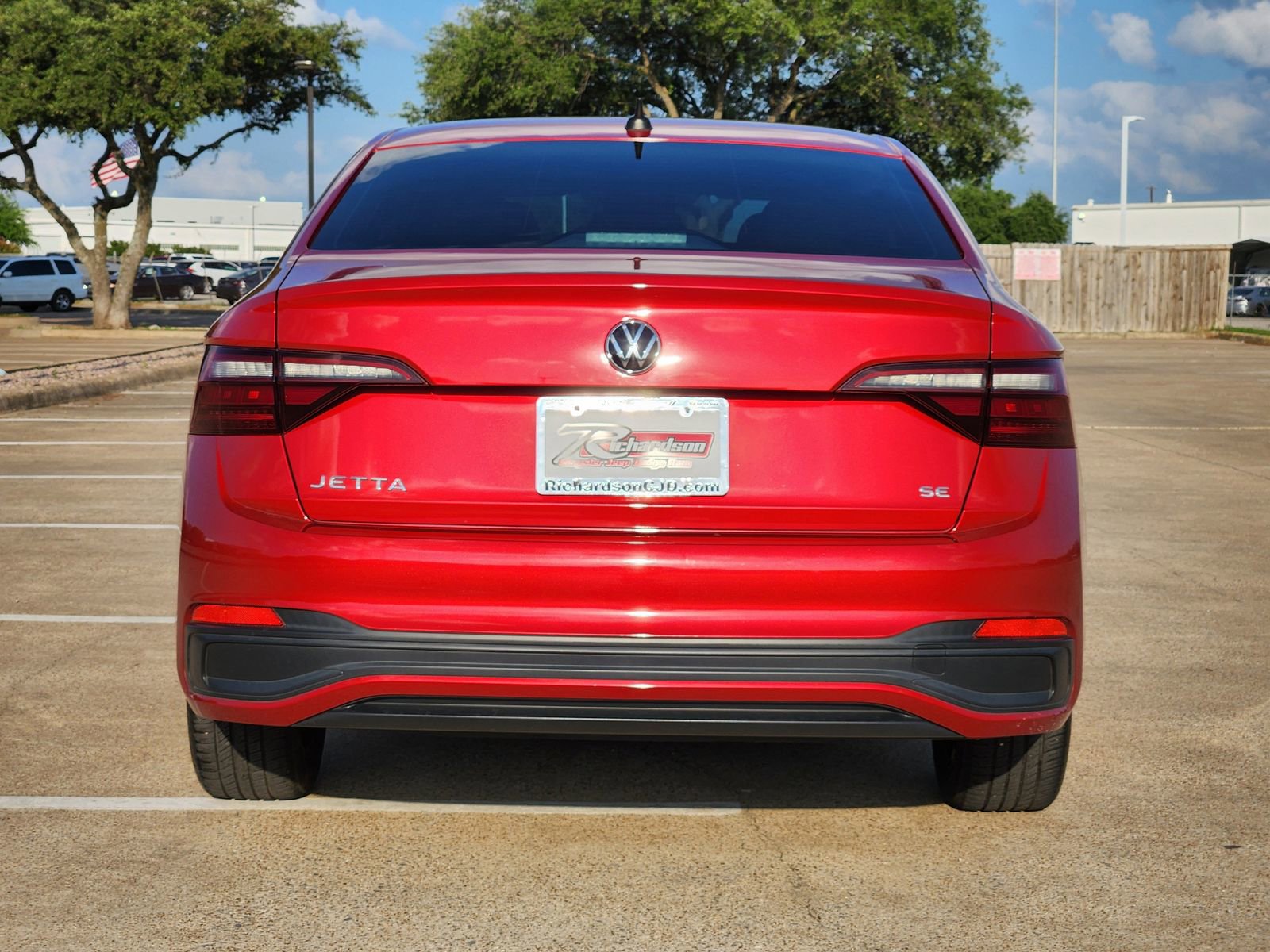 Used 2022 Volkswagen Jetta SE FWD image 5