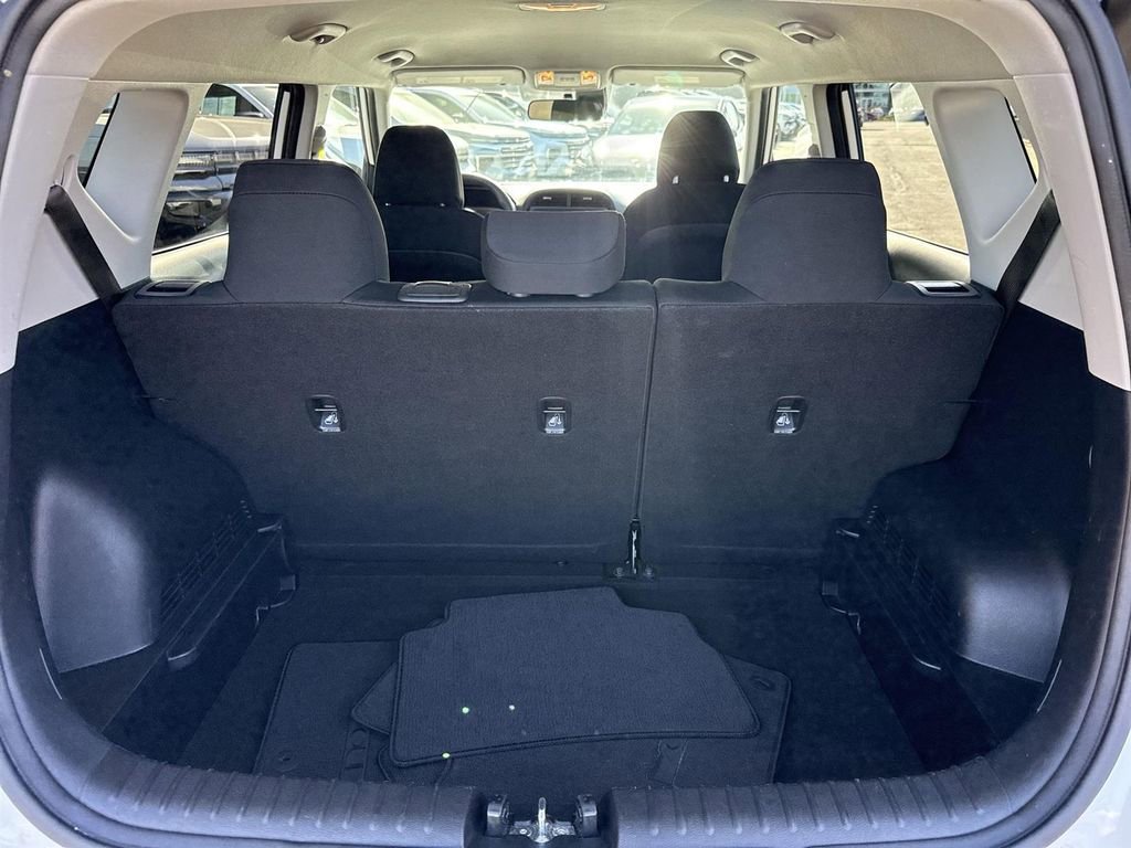 Used 2024 Kia Soul LX w/ Option Group 015 image 21