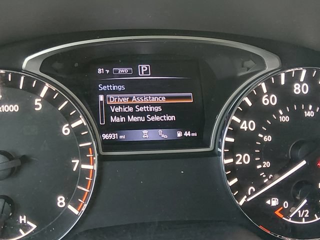 Used 2019 Nissan Pathfinder SV AWD/4WD image 25
