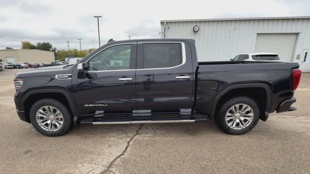 New 2026 GMC Sierra 1500 Denali w/ Technology Package AWD/4WD image 39