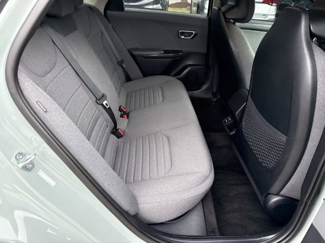 Used 2025 Kia K4 EX FWD image 11
