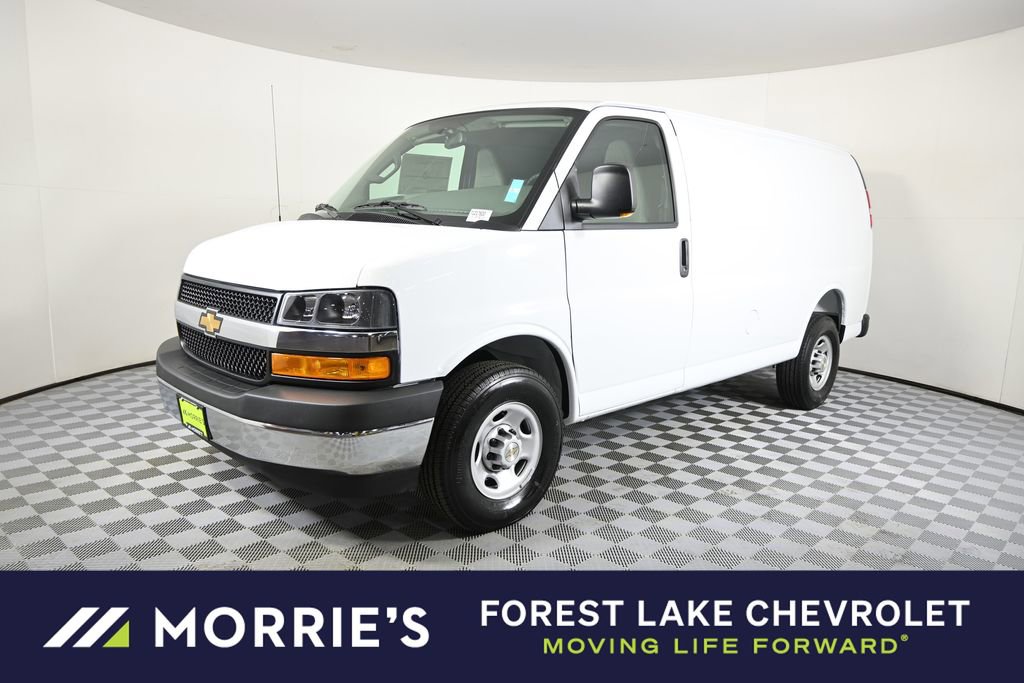 New 2026 Chevrolet Express 3500 image 1