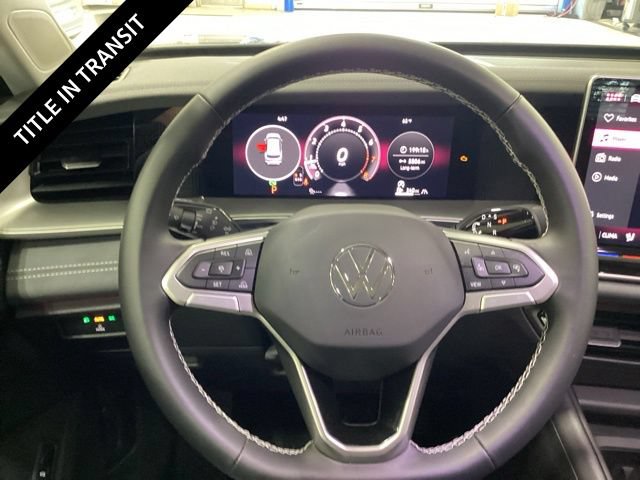Used 2026 Volkswagen Tiguan SE AWD/4WD image 7