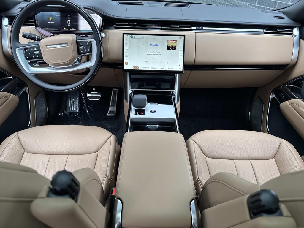 New 2026 Land Rover Range Rover Long Wheelbase Autobiography AWD/4WD image 18