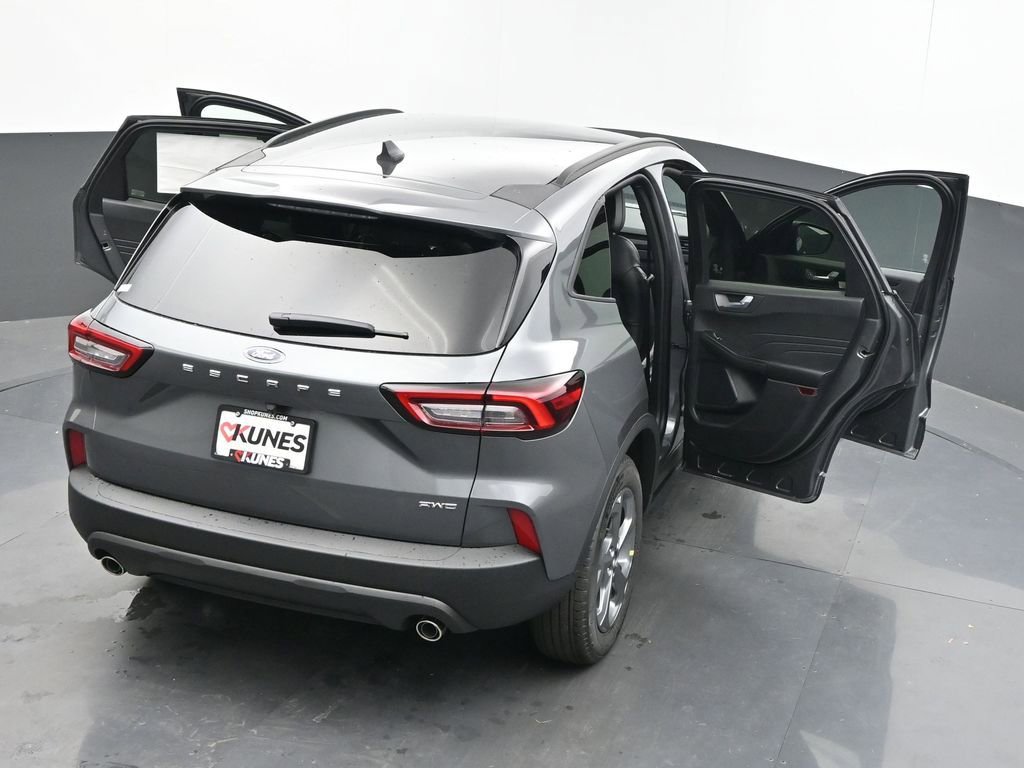 New 2026 Ford Escape ST-Line w/ Cold Weather Package image 63