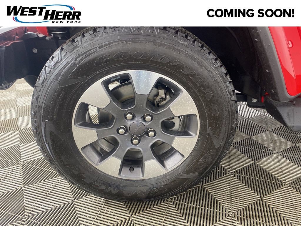 Used 2022 Jeep Wrangler Unlimited Sahara w/ Cold Weather Group image 24