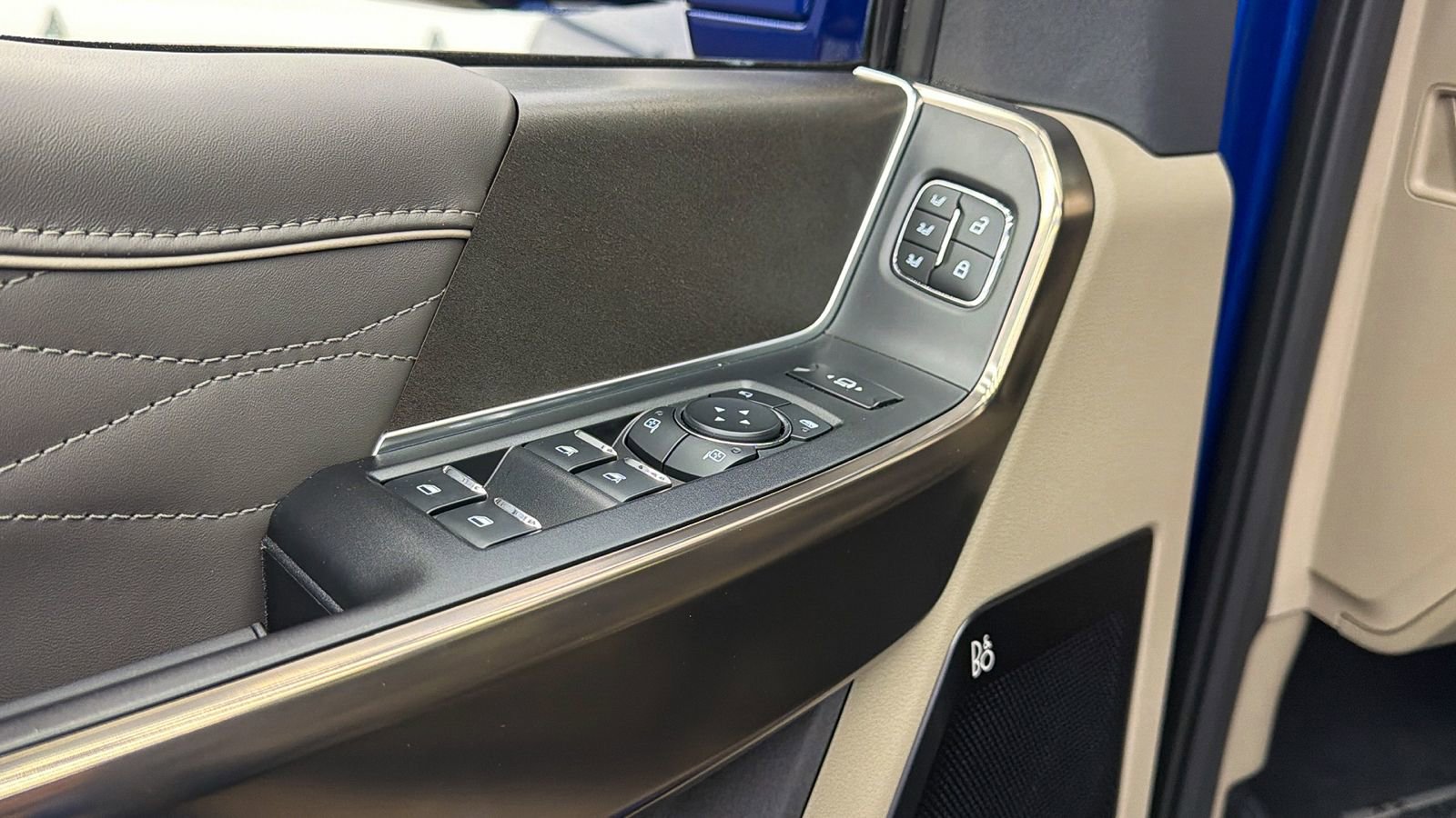 Used 2026 Ford F450 Platinum w/ Platinum Plus Package image 28