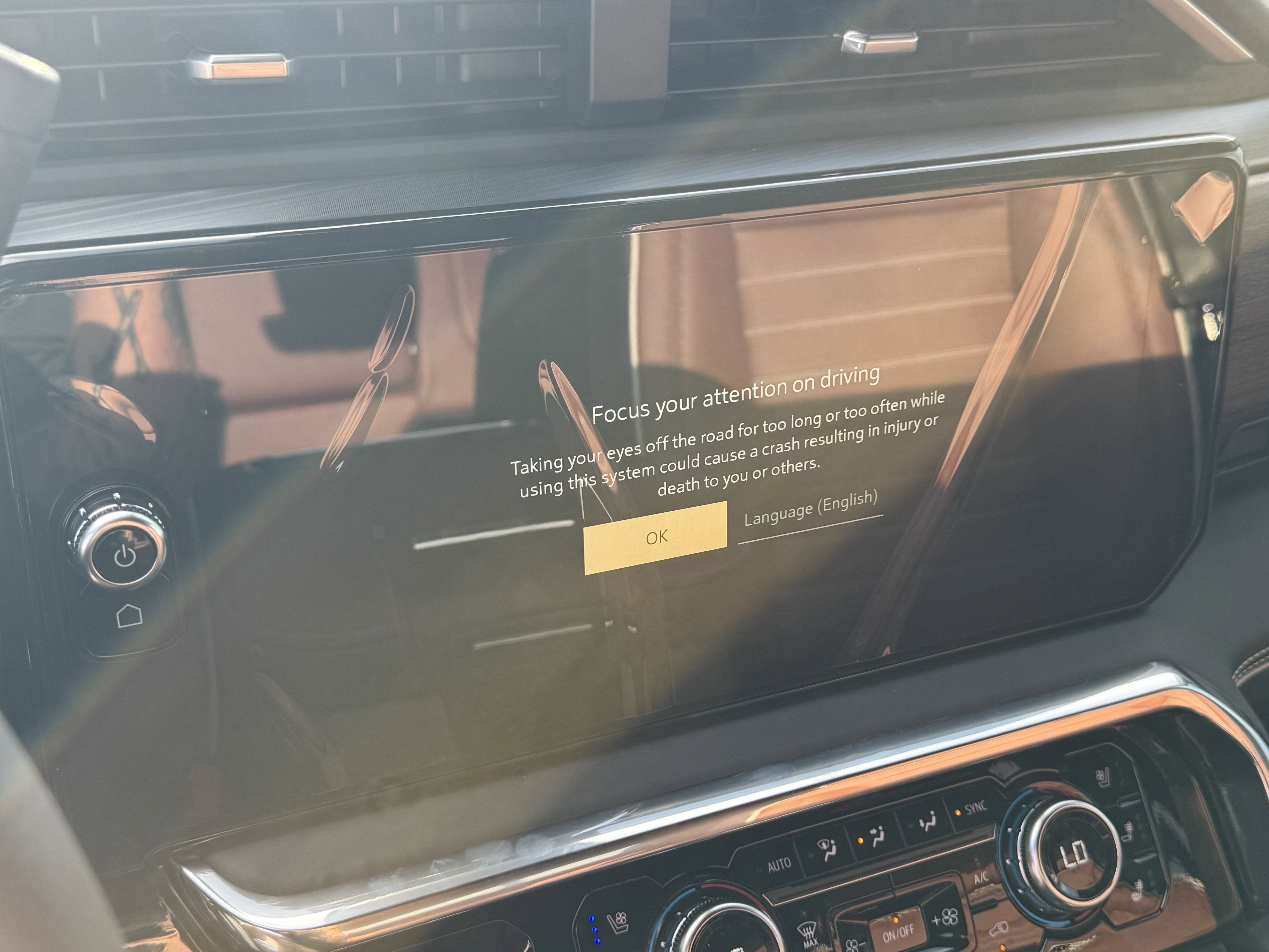 New 2026 GMC Sierra 2500 Denali Ultimate AWD/4WD image 17