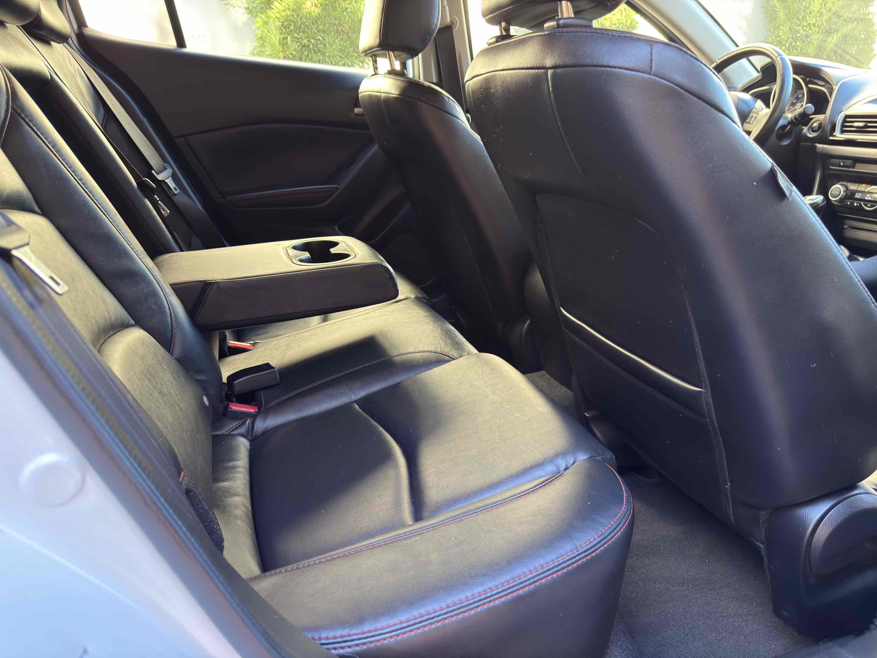 Used 2015 MAZDA MAZDA3 i Grand Touring image 53