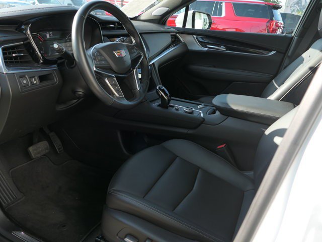 Certified 2024 Cadillac XT5 Premium Luxury FWD image 19