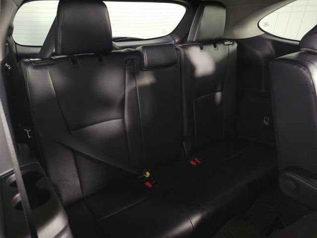 Used 2026 Toyota Highlander XLE AWD/4WD image 13