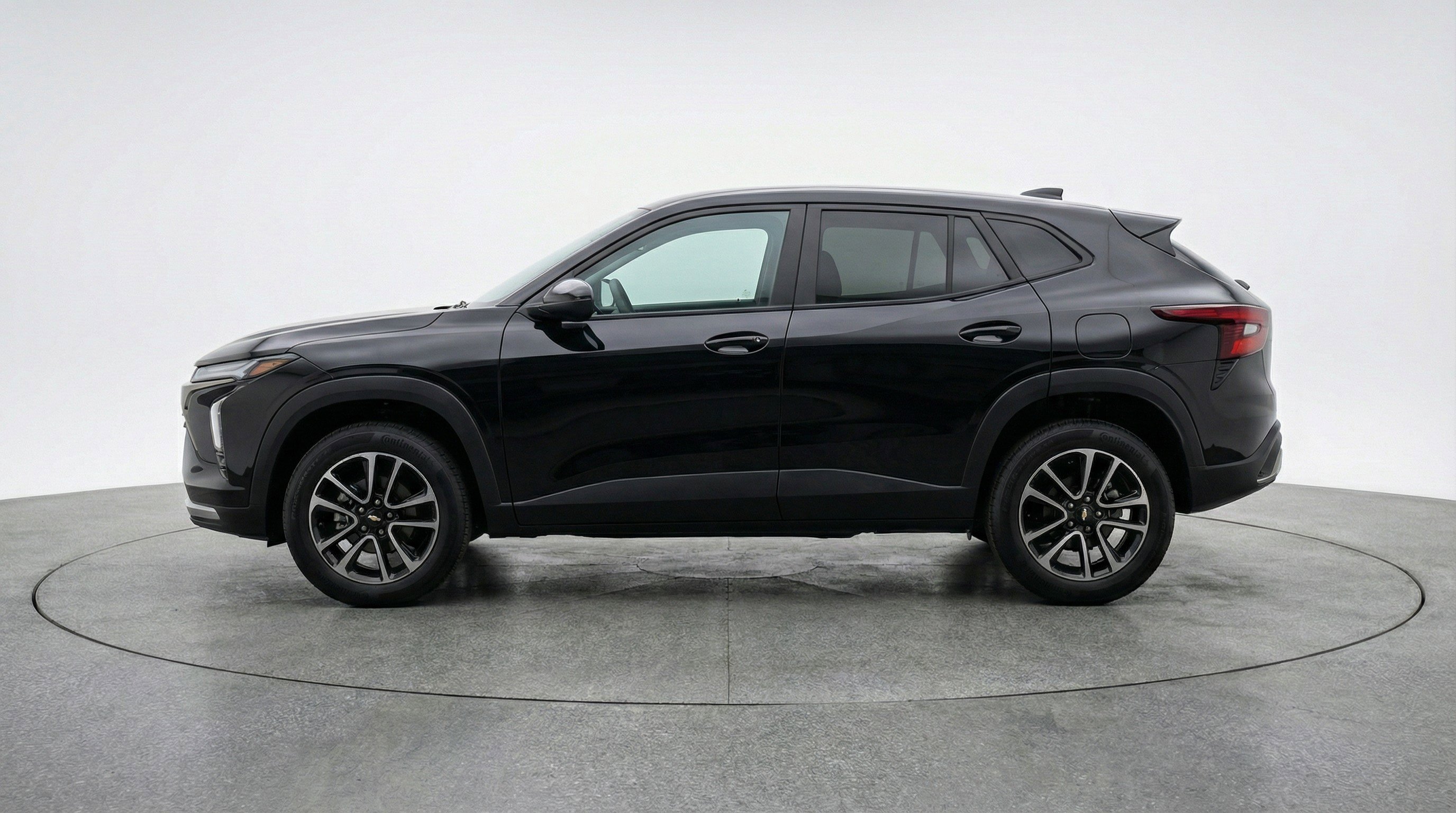 Used 2025 Chevrolet TrailBlazer LT image 5