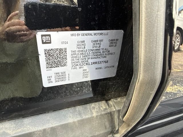 Used 2024 GMC Yukon AT4 w/ Technology Package AWD/4WD image 27