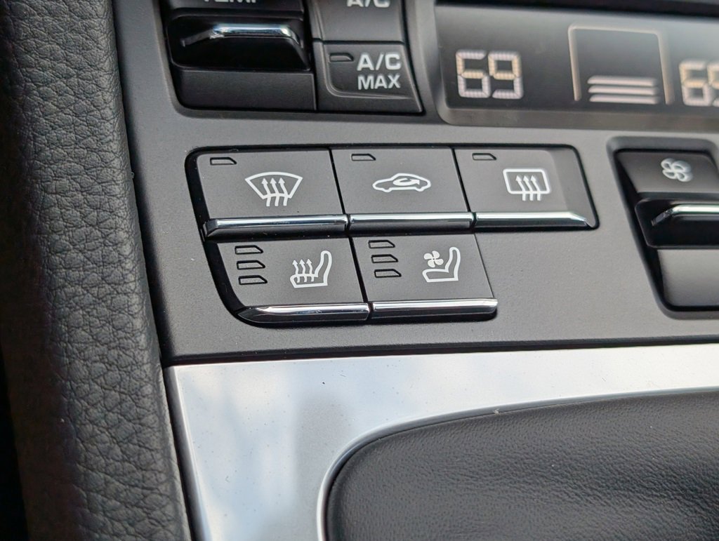 New 2025 Porsche 718 Cayman image 15