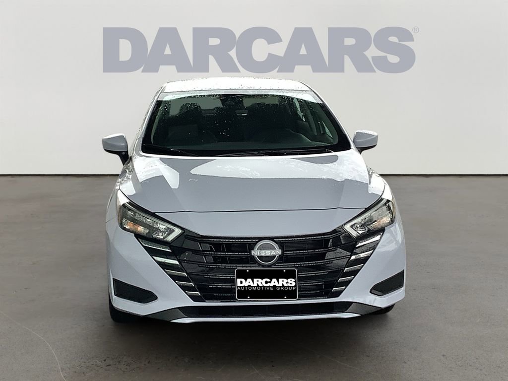 Used 2025 Nissan Versa SV w/ Trunk Package image 2