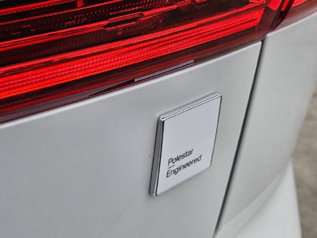 Certified 2024 Volvo XC60 T8 Polestar w/ Protection Package Premier AWD/4WD image 10