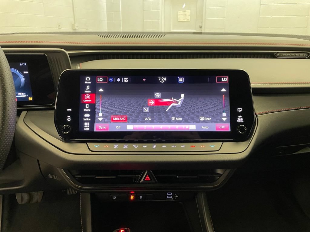 New 2026 Dodge Charger R/T AWD/4WD image 14