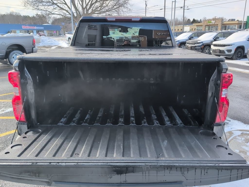 Used 2022 Chevrolet Silverado 1500 LT image 19