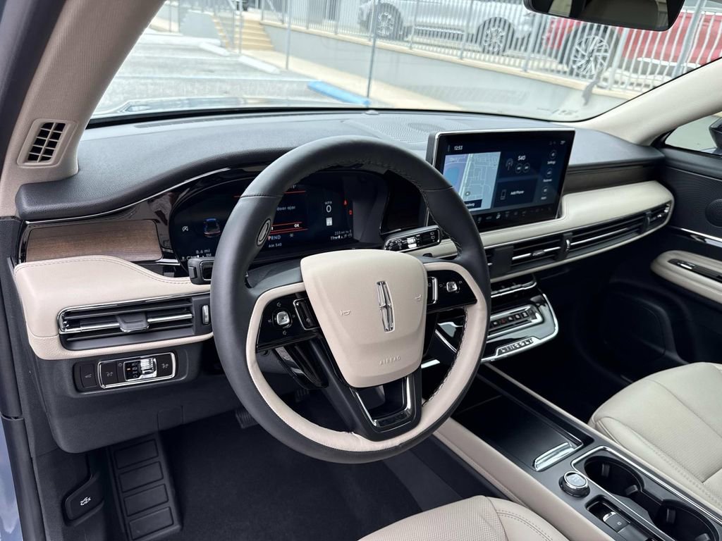 New 2026 Lincoln Corsair Reserve image 33