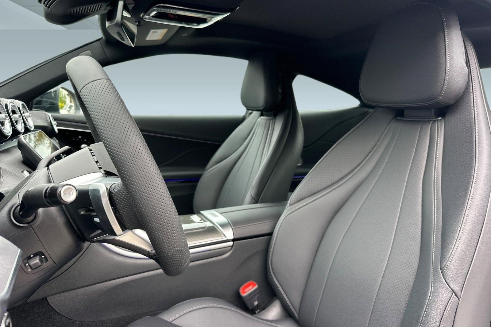 New 2026 Mercedes-Benz CLE 300 4MATIC Coupe image 18