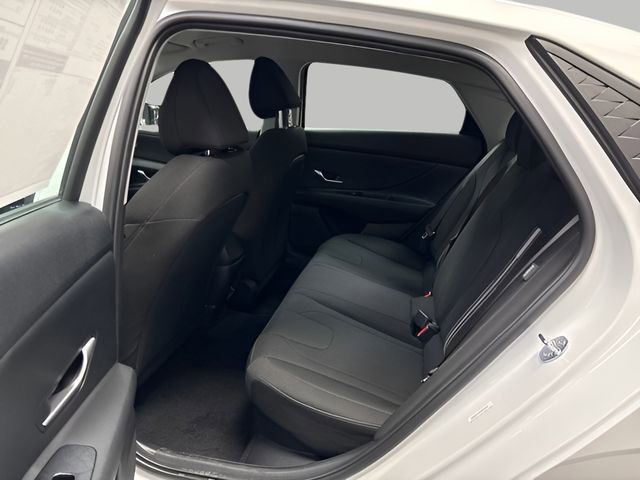 New 2026 Hyundai Elantra Blue image 23