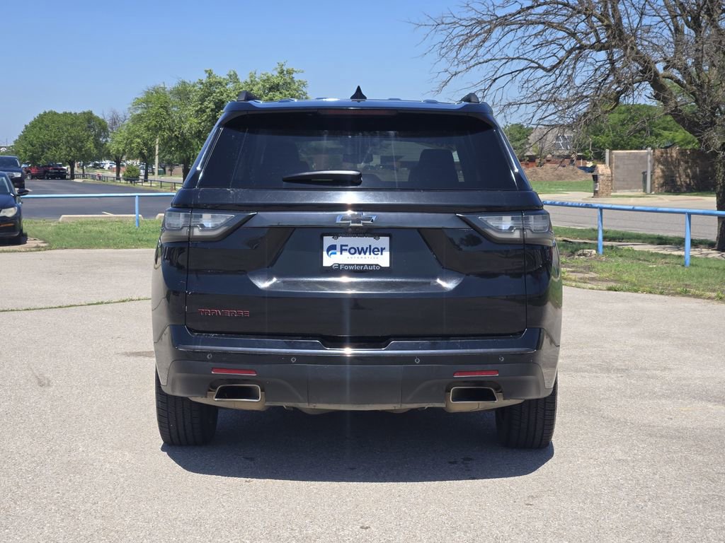 Used 2020 Chevrolet Traverse Premier w/ Redline Edition FWD image 6