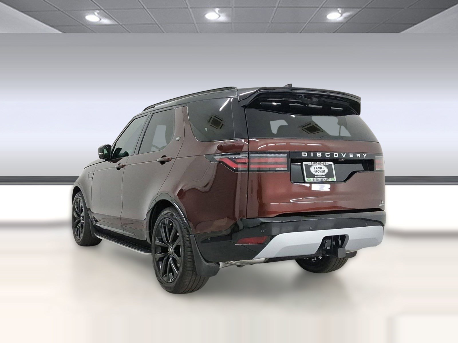 New 2026 Land Rover Discovery Limited Edition image 3