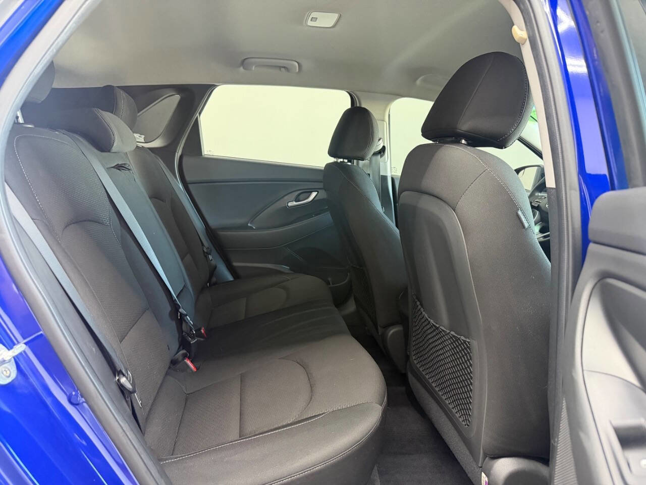 Used 2019 Hyundai Elantra GT FWD image 24