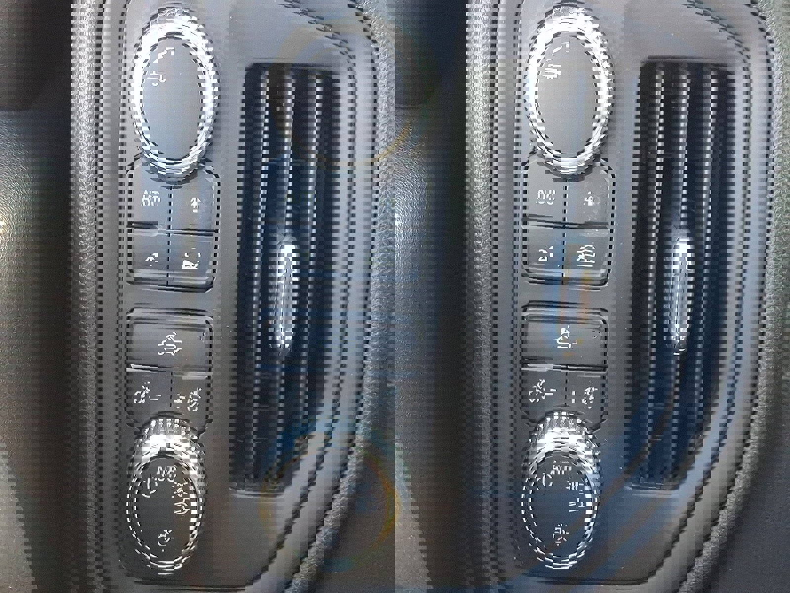 Used 2023 GMC Sierra 1500 Pro w/ Graphite Edition image 22