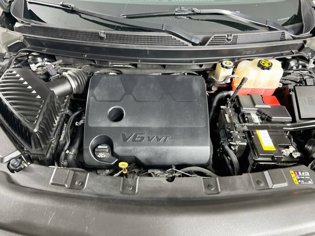 Used 2020 Buick Enclave Premium w/ Sun and Sites Package AWD/4WD image 31
