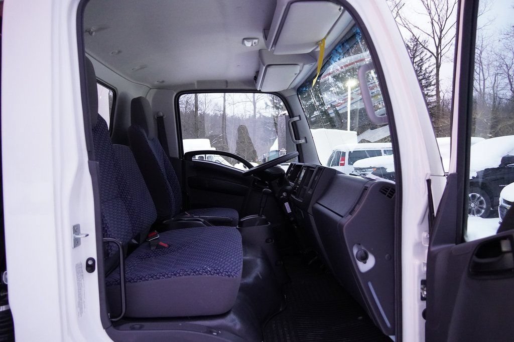 New 2025 Chevrolet Low Cab Forward 5500XG RWD image 17