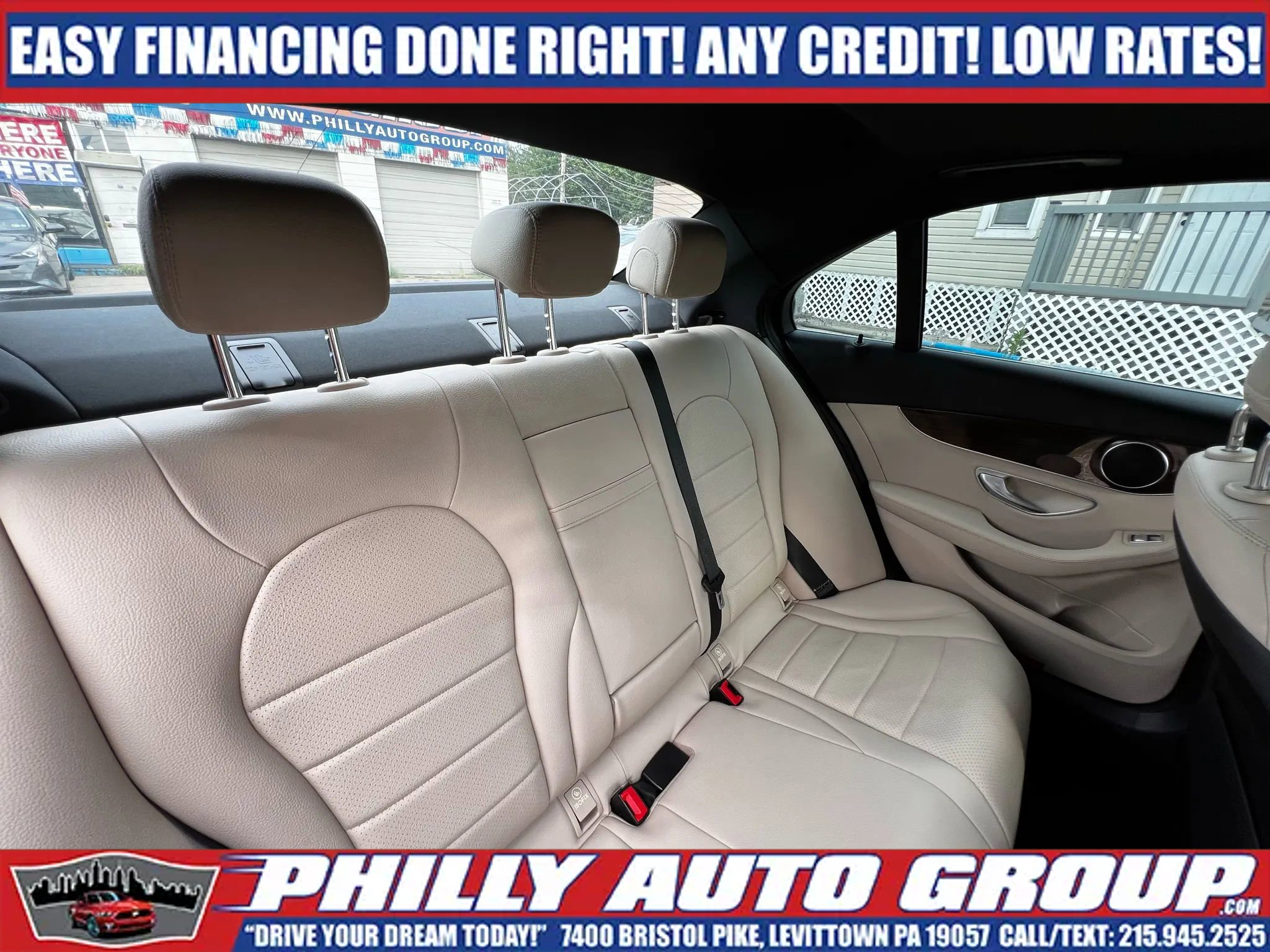 Used 2019 Mercedes-Benz C 300 Sedan image 23