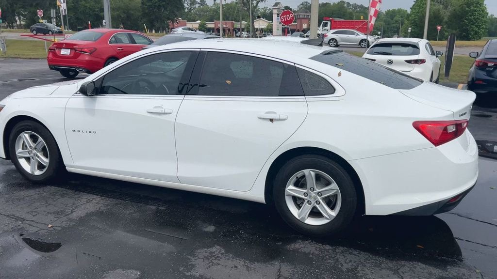 Used 2022 Chevrolet Malibu LS FWD image 6