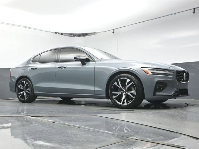 Used 2024 Volvo S60 B5 Core FWD image 38