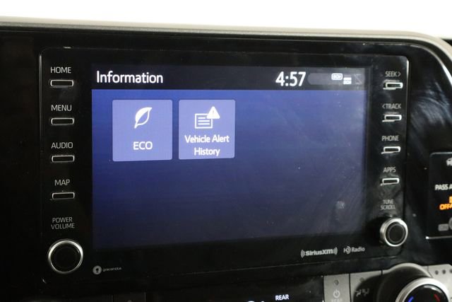 Used 2021 Toyota Highlander XLE image 33