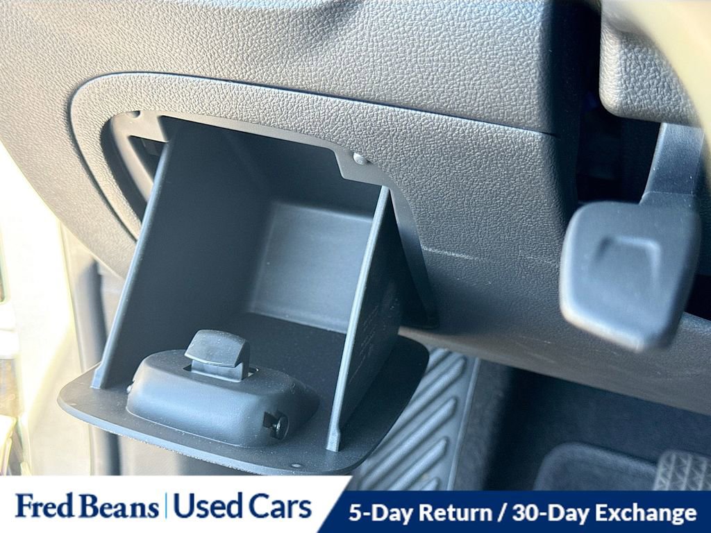 Used 2022 Buick Encore Preferred w/ Safety Package image 40