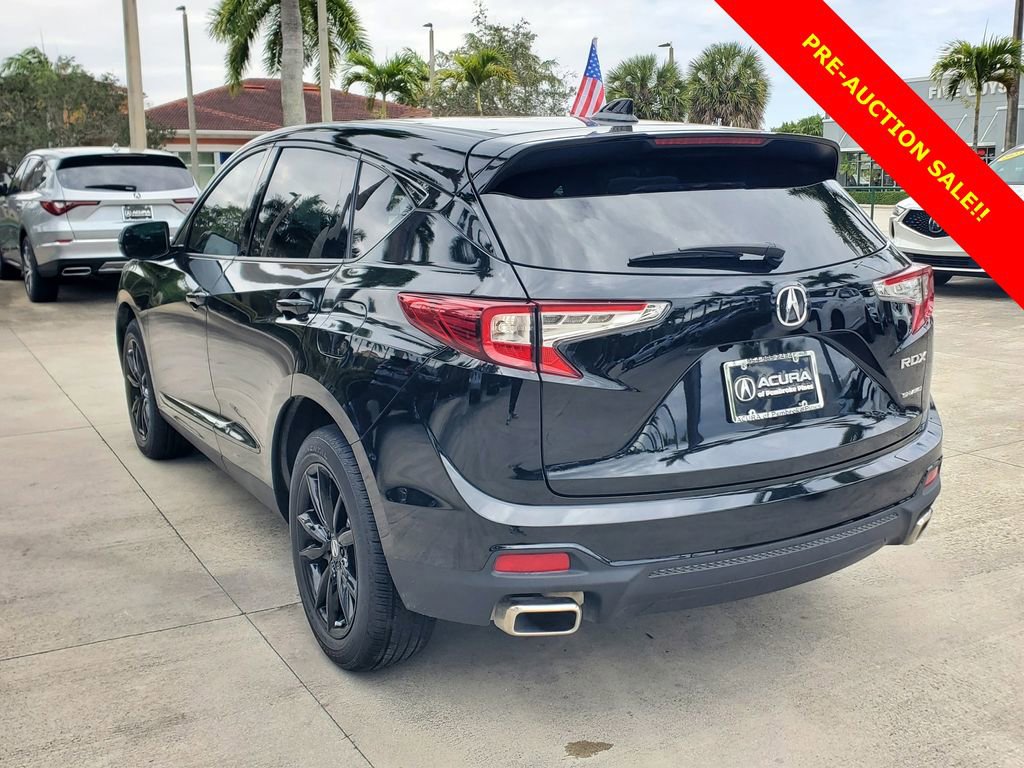 Used 2025 Acura RDX SH-AWD image 5