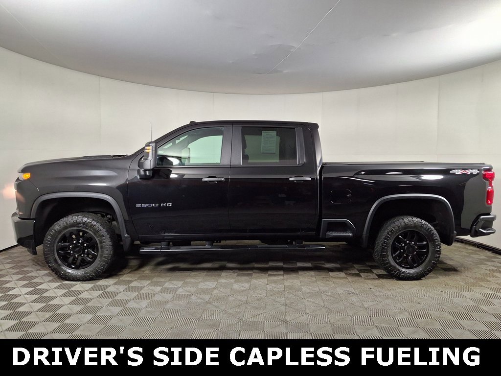 Used 2022 Chevrolet Silverado 2500 Custom w/ Custom Convenience Package image 2