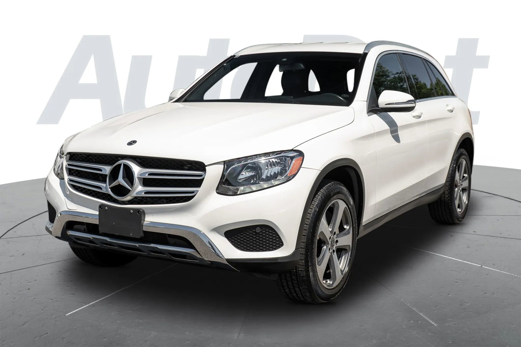 Used 2019 Mercedes-Benz GLC 300 4MATIC image 5