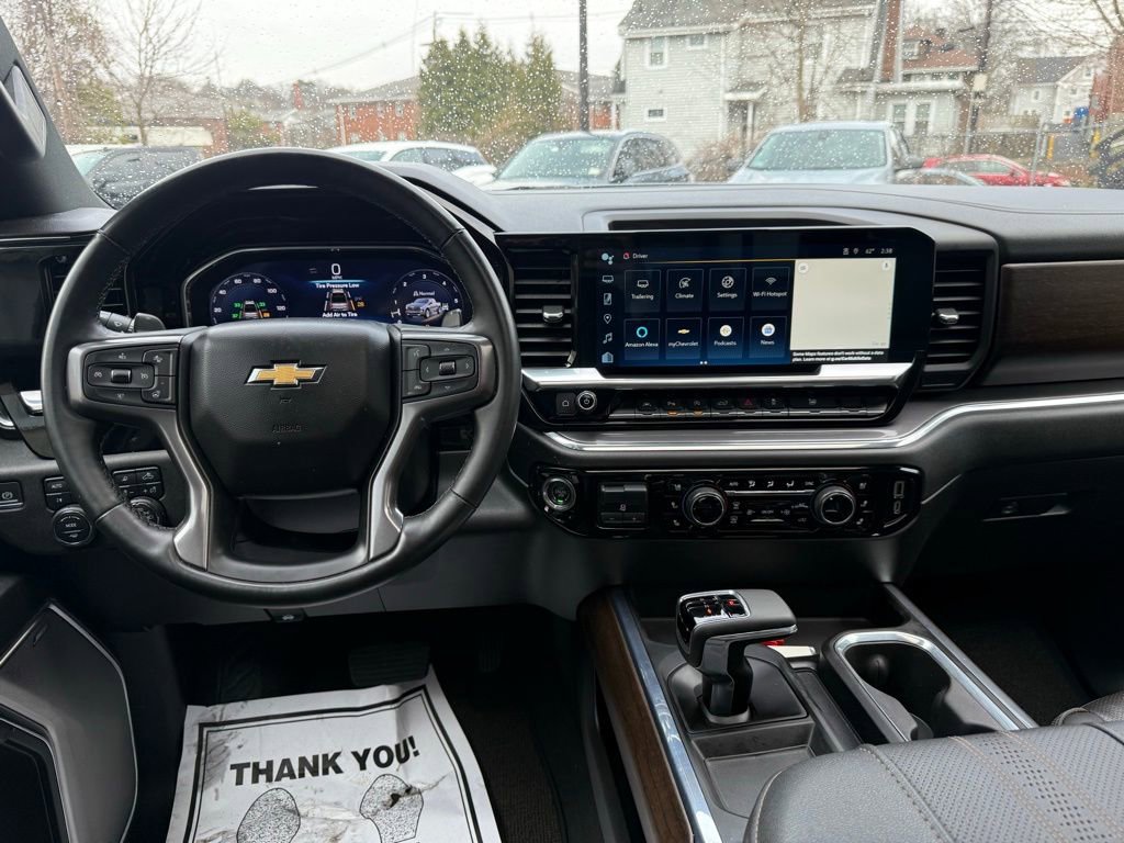 Used 2024 Chevrolet Silverado 1500 High Country image 22