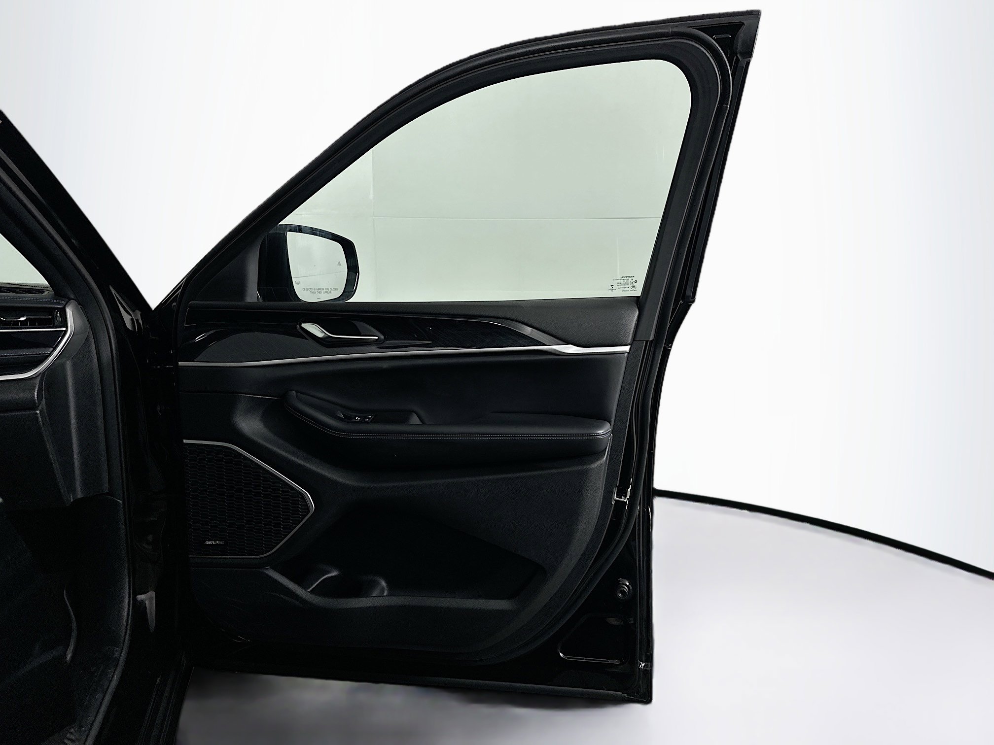 Used 2022 Jeep Grand Cherokee Trailhawk image 32