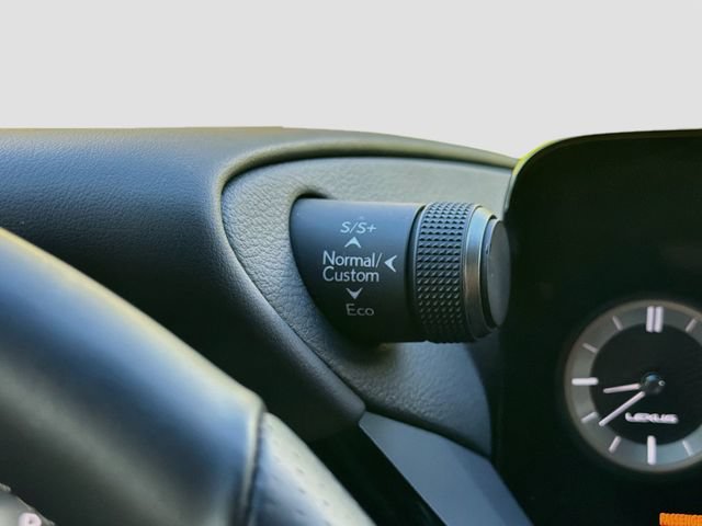 Used 2024 Lexus ES 300h F Sport w/ Accessory Package (Z2) FWD image 28